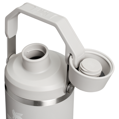 The IceFlow™ Tumbler with Fast Flow Lid