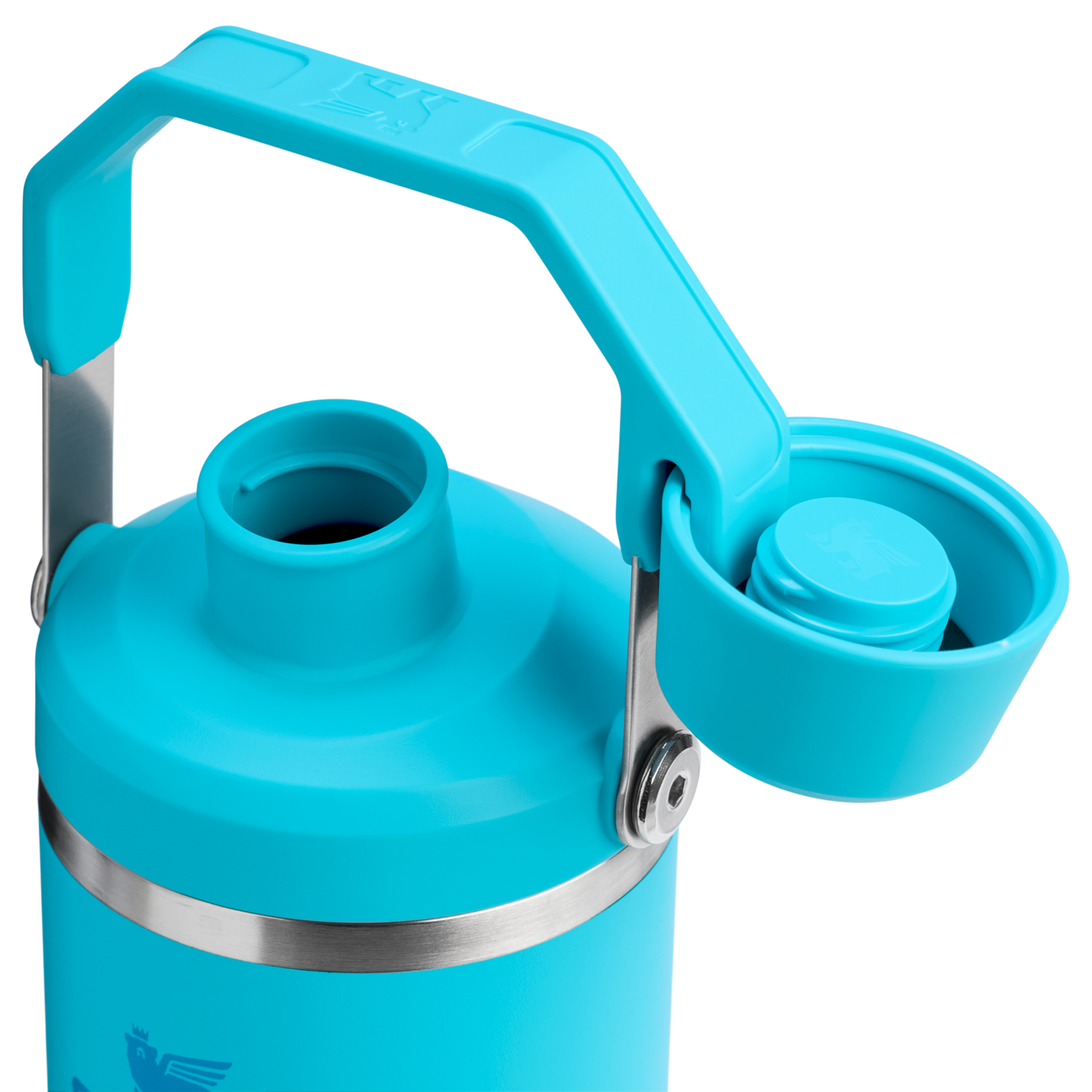 The IceFlow™ Tumbler with Fast Flow Lid